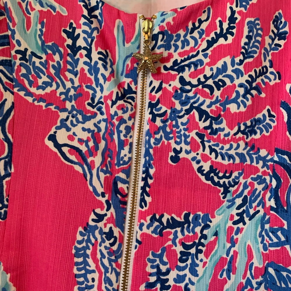 Women’s dress